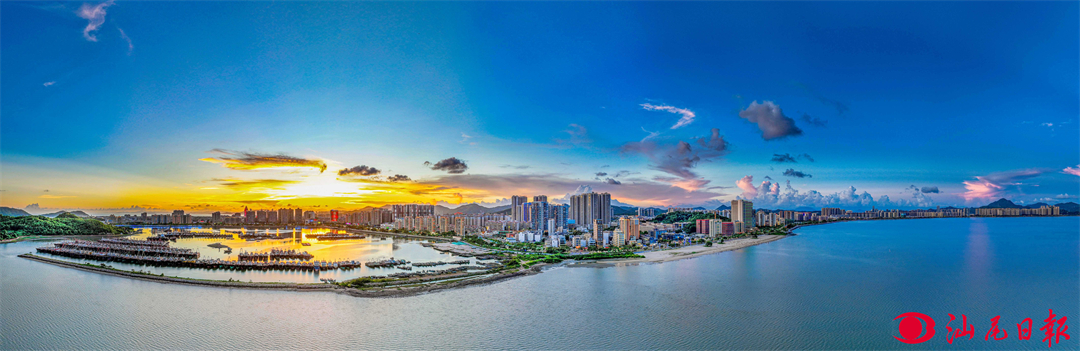 夕阳下，汕尾品清湖在余晖中绽放魅力。jpg.jpg